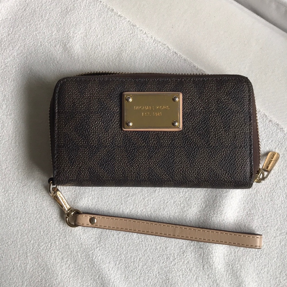 Michael Kors - Picture 4 of 7